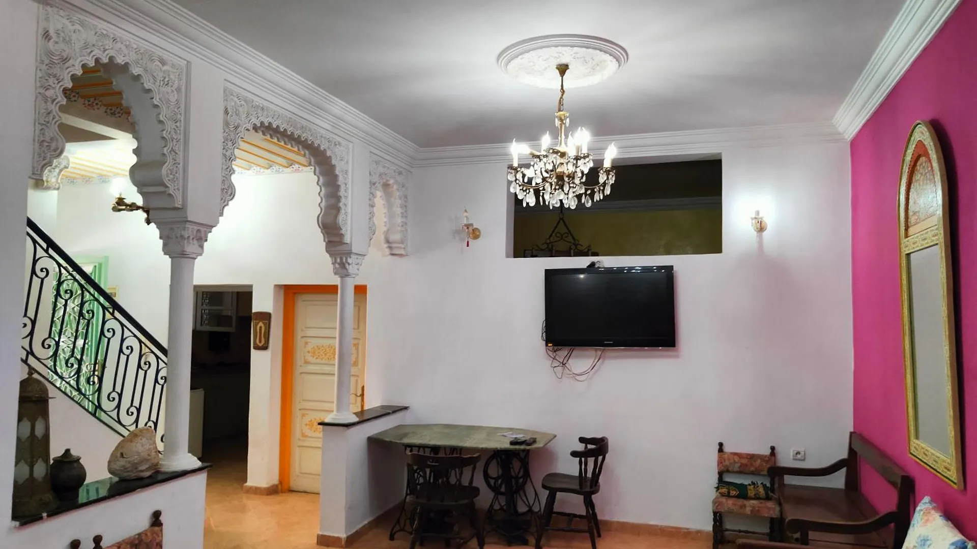 Dar Baddi Otel Lahebichate