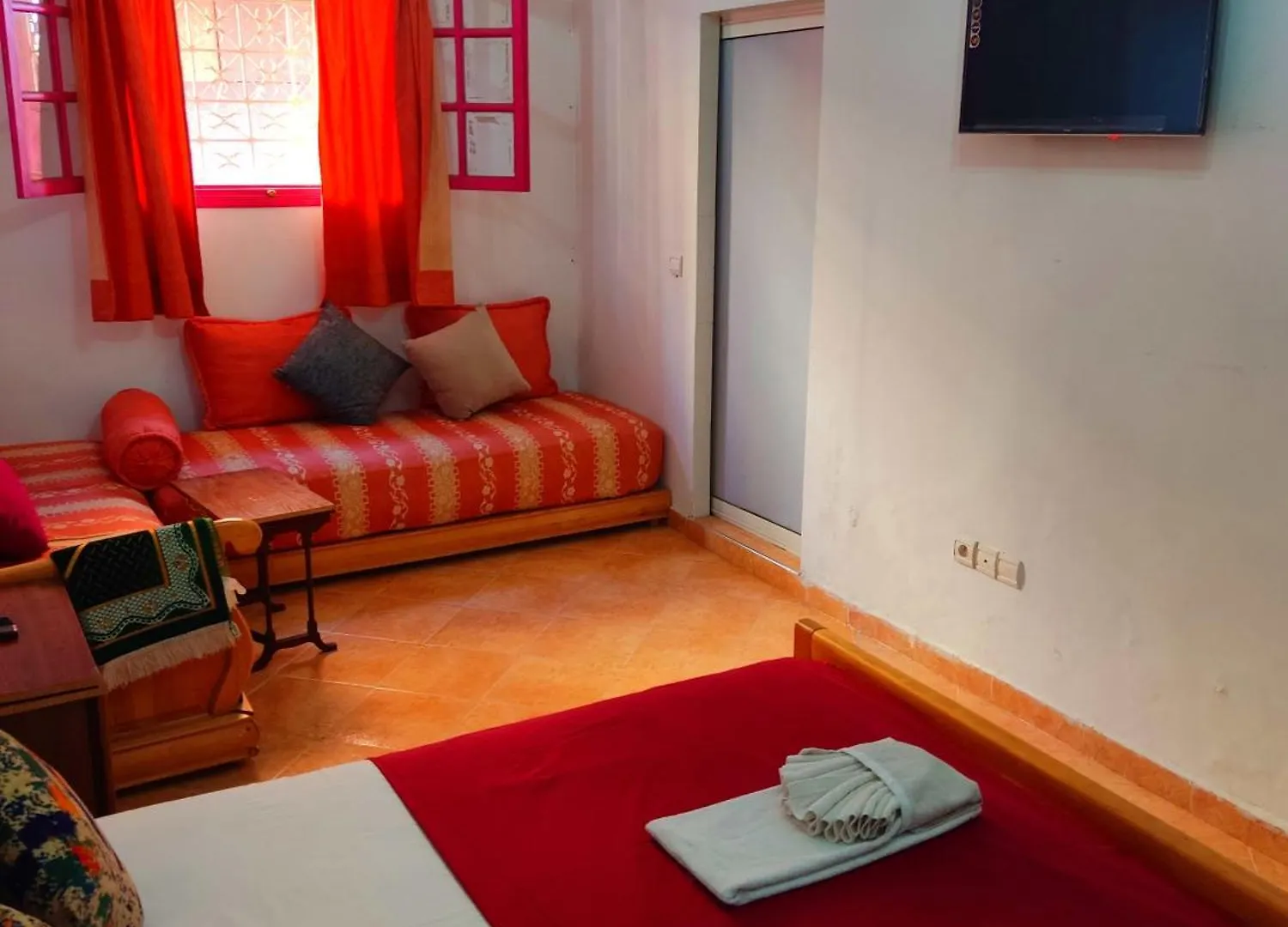 Dar Baddi Otel Lahebichate 0*,