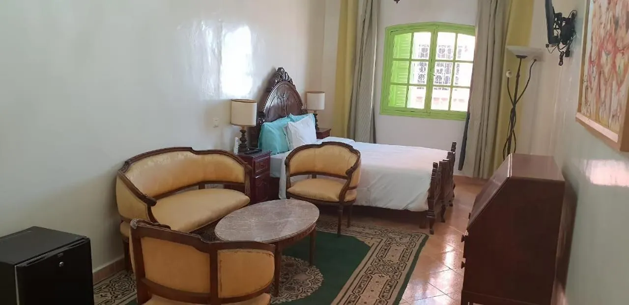 Riyad Dar Baddi Otel Lahebichate