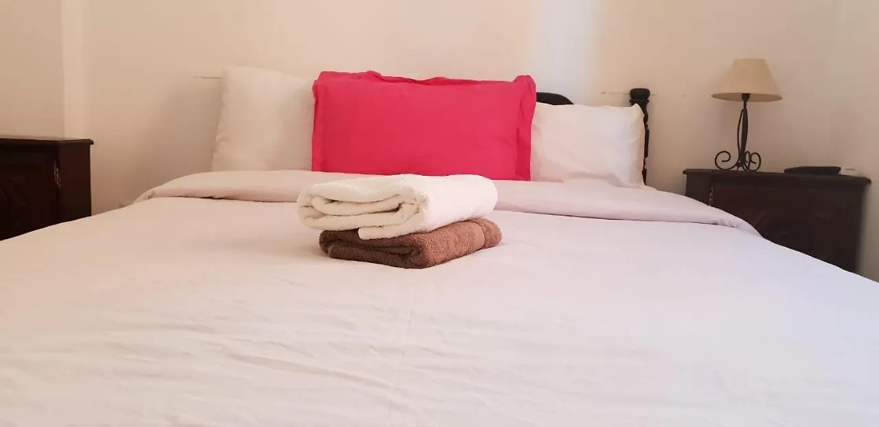 Riyad Dar Baddi Otel Lahebichate